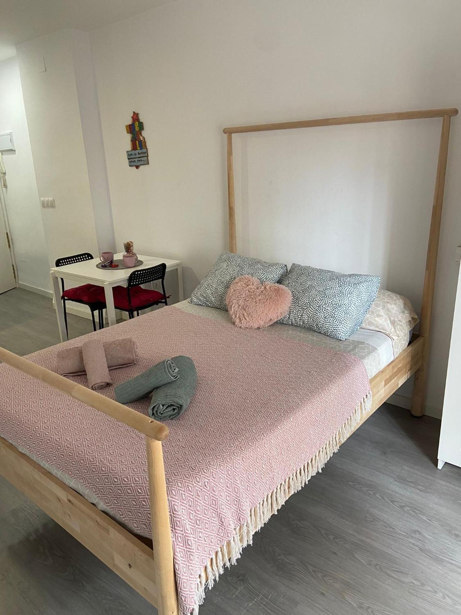 Joan Miro Apartman Torremolinos Kültér fotó